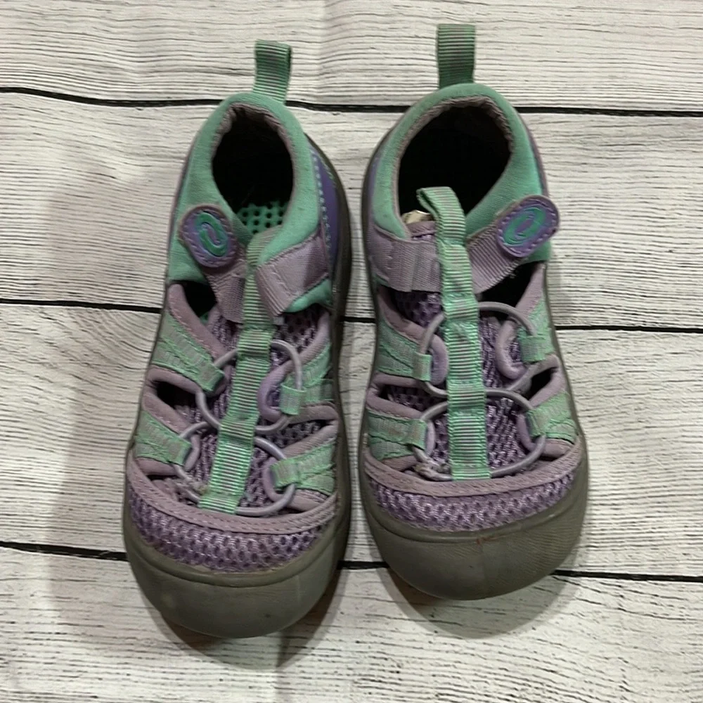 O’Rageous Teal & Purple Water Shoes size 9